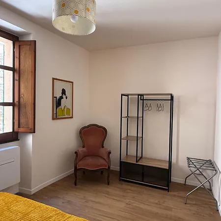 La Casa Di Pina Apartman *